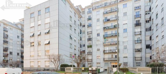 3 rooms Apartment in Milan, Italy No. 242577 20