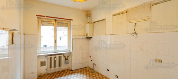 3 rooms Apartment in Milan, Italy No. 242577 6