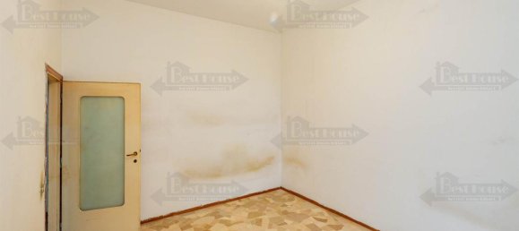 3 rooms Apartment in Milan, Italy No. 242577 11