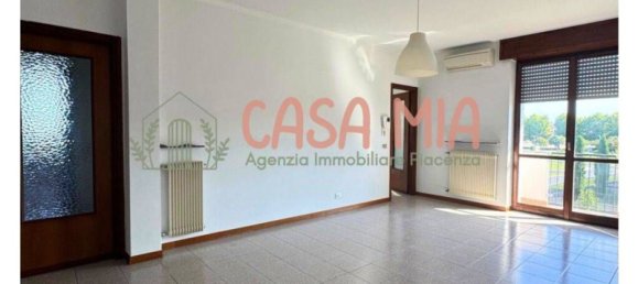 3 bedrooms Apartment in Rottofreno, Italy No. 356467 2