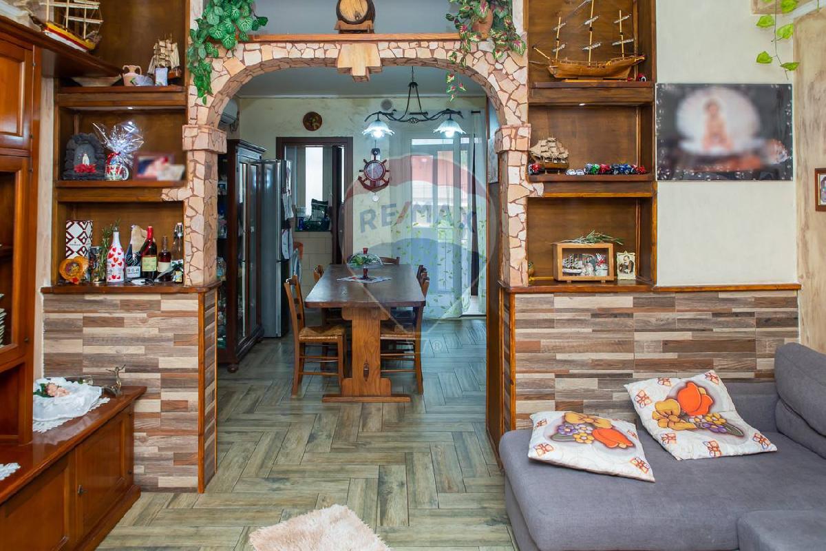 2 bedrooms Apartment in Santa Venerina, Italy No. 121077