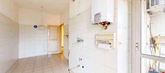 3 bedrooms Apartment in Turin, Italy No. 319111 13