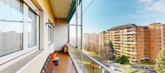 3 bedrooms Apartment in Turin, Italy No. 319111 10