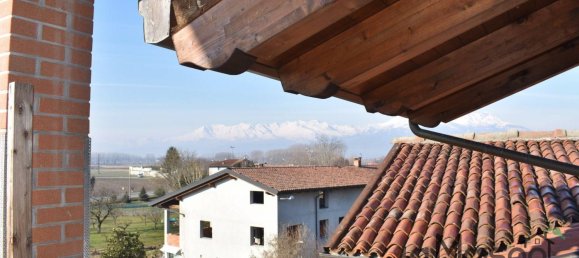 2 bedrooms Apartment in Palazzo Canavese, Italy No. 7919 3