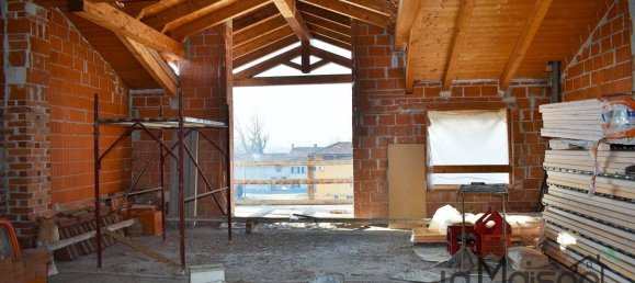 2 bedrooms Apartment in Palazzo Canavese, Italy No. 7919 8