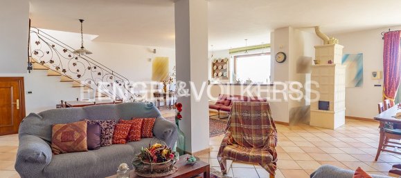5 bedrooms Villa in Sant'Angelo Romano, Italy No. 126680 19