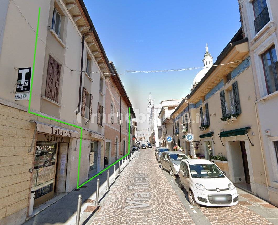 5-Zimmer Gebäude in Lonato del Garda, Italy, Nr. 47989