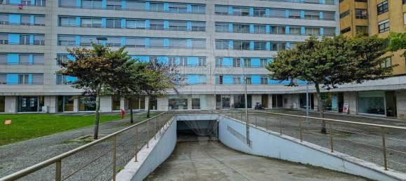 4 Schlafzimmer Wohnung in Matosinhos, Portugal, Nr. 40530 35