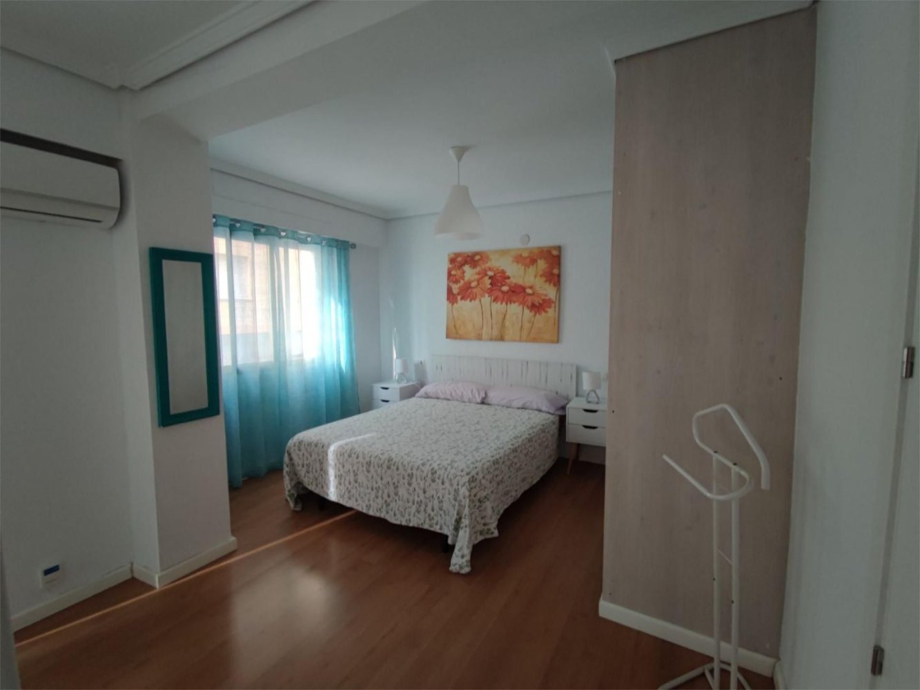 Квартира с 3 спальнями в Валенсия, Испания № 142104