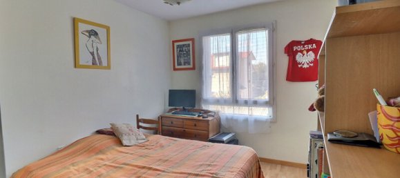 2 bedrooms Apartment in Vitry-sur-Seine, France No. 178438 5