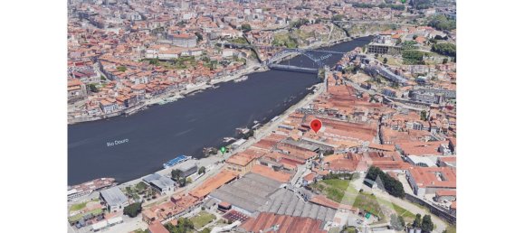 1620m² Building in Vila Nova de Gaia, Portugal No. 145766 2
