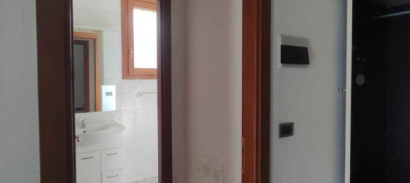 2 Schlafzimmer Wohnung in Monterenzio, Italy, Nr. 125498 3