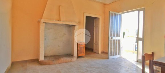 Дом с 2 спальнями в Розето дельи Абруцци, Италия № 197334 3