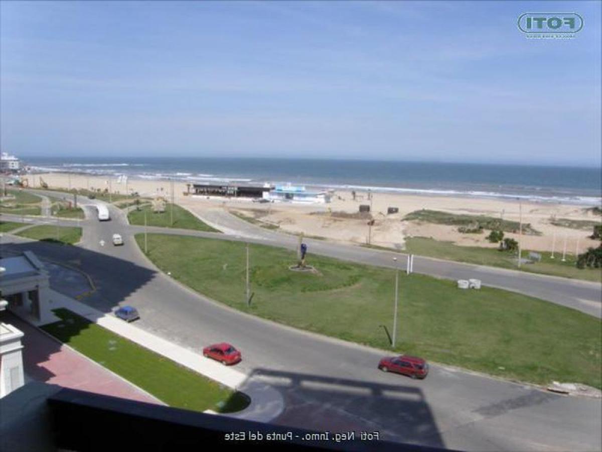 Apartamento T3 em Punta del Este, Uruguay N.º 2479