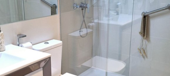 Apartamento de 2 dormitorios en Casares, Spain No. 149016 11