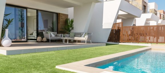 4 bedrooms Villa in Finestrat, Spain No. 13155 2