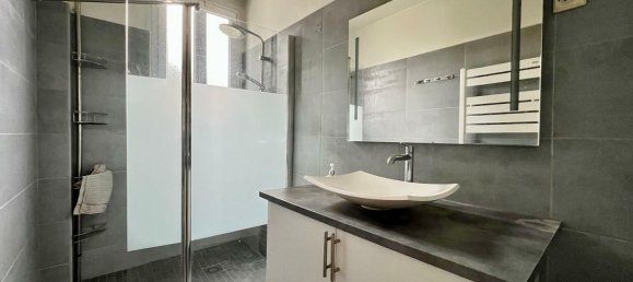 3 Schlafzimmer Haus in Neuilly-sur-Marne, France, Nr. 146337 11