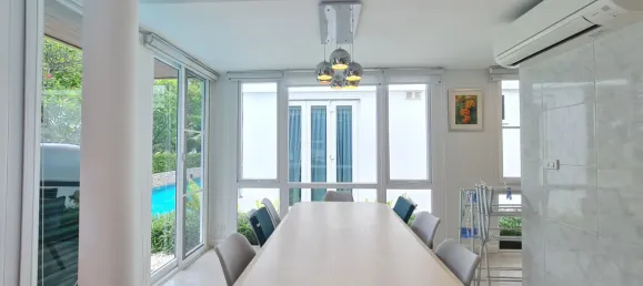 3 Schlafzimmer Villa in Hua Hin, Thailand, Nr. 74359 4