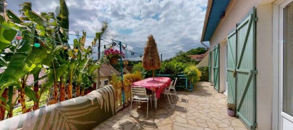 Casa de 6 dormitorios en Montfermeil, France No. 360305 5