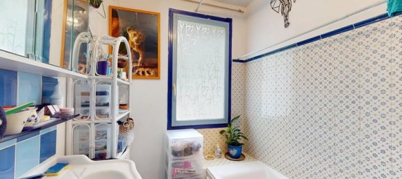 Casa de 6 dormitorios en Montfermeil, France No. 360305 8