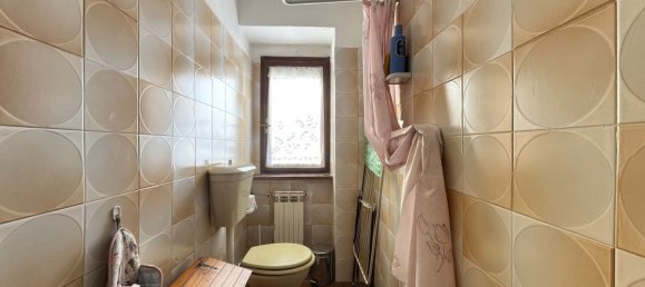 Casa de 2 dormitorios en Careggine, Italy No. 233372 11