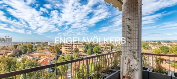 4 rooms Penthouse in Vedano al Lambro, Italy No. 222673 39