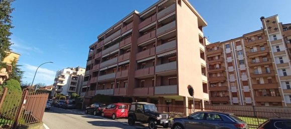 4 rooms Apartment in Vedano al Lambro, Italy No. 213903 4