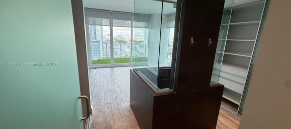 2 dormitorios propiedad comercial en venta en Miami, Miami-Dade, Florida, USA № 614863 15