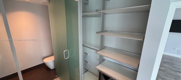 2 dormitorios propiedad comercial en venta en Miami, Miami-Dade, Florida, USA № 614863 19