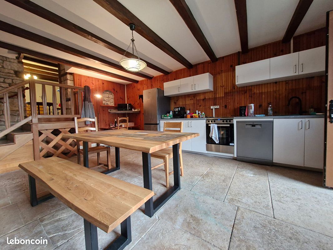 Casa de 3 dormitorios en Bologne, France No. 51535