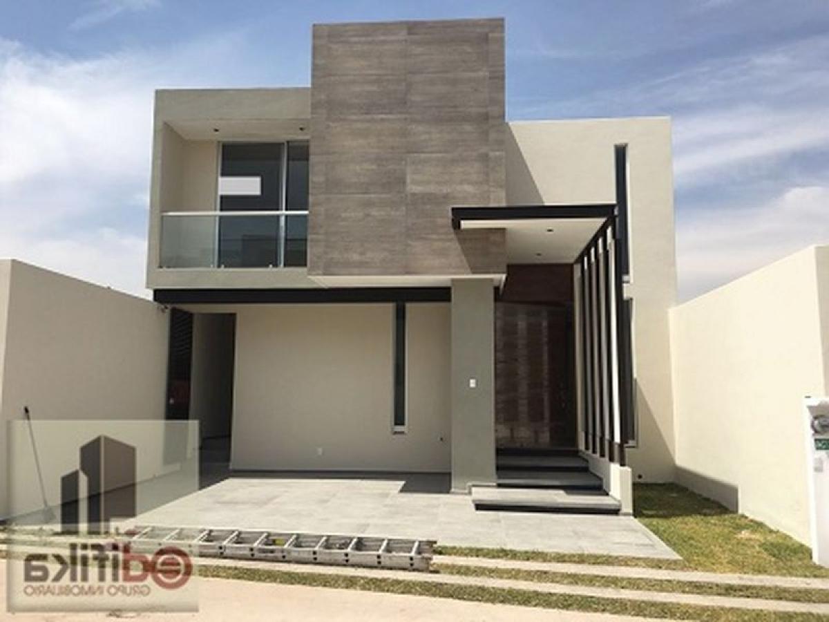 3 bedrooms House in San Luis Potosi, Mexico No. 171115