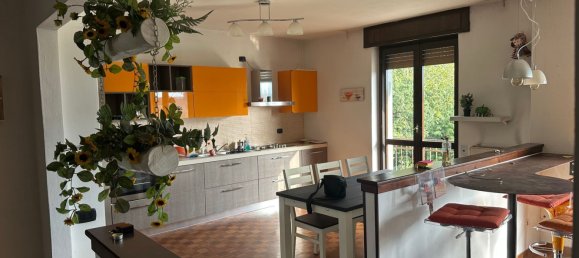 8غرفة شقة في Berbenno di Valtellina, Italy رقم 336459 3