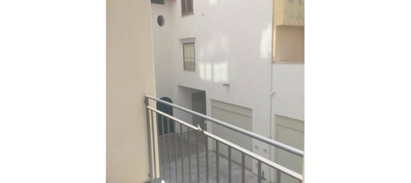 Квартира с 2 спальнями в Палермо, Италия № 254692 4