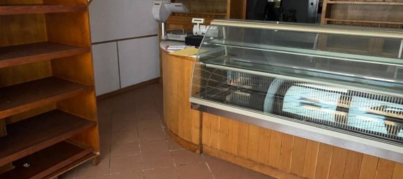 3 rooms Commercial property in Castelbuono, Italy No. 68417 10