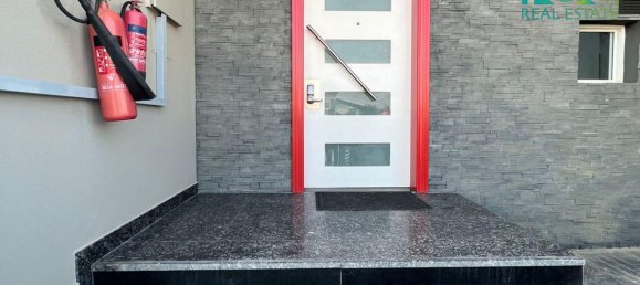 Villa de 3 dormitorios en Al Jazirah Al Hamra, UAE No. 30481 3