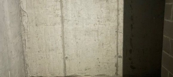 2-salle Appartement à San Donato Milanese, Italy No. 101645 20