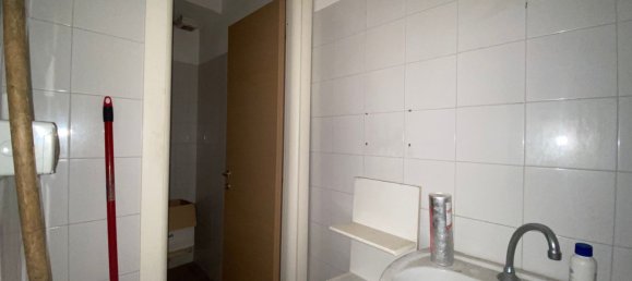 Gewerbliche Immobilie in Bari, Italy 200m², Nr. 297142 14