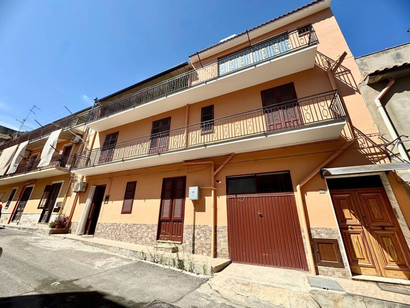 12 rooms House in Balestrate, Italy No. 306680