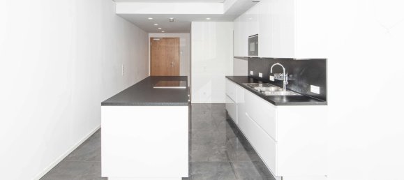 2 Schlafzimmer Wohnung in Frankfurt am Main, Germany, Nr. 296348 6