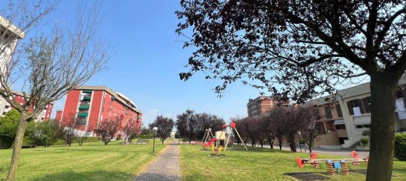 3 rooms Apartment in Settimo Milanese, Italy No. 70102 33