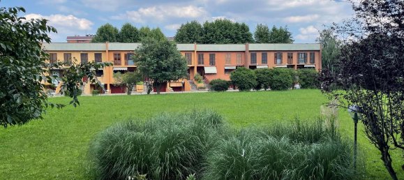 3 rooms Apartment in Settimo Milanese, Italy No. 70102 30