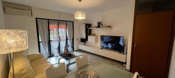 3 rooms Apartment in Settimo Milanese, Italy No. 70102 3