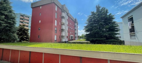 3 rooms Apartment in Settimo Milanese, Italy No. 70102 29