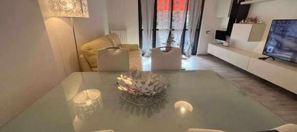 3 rooms Apartment in Settimo Milanese, Italy No. 70102 13