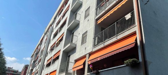 3 rooms Apartment in Settimo Milanese, Italy No. 70102 31