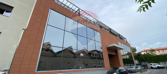 Коммерческая недвижимость с 12 комнатами в Брешиа, Италия № 73773 32