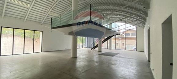 Коммерческая недвижимость с 12 комнатами в Брешиа, Италия № 73773 24