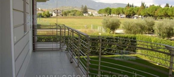 8-Zimmer Villa in Sant'Egidio alla Vibrata, Italy, Nr. 269946 9