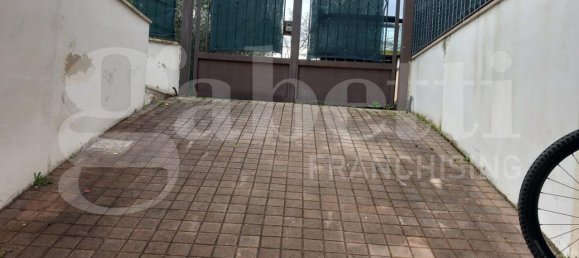 4 rooms House in Rome, Italy No. 143513 18