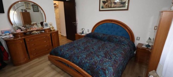 5 rooms Apartment in Torrita di Siena, Italy No. 25782 15